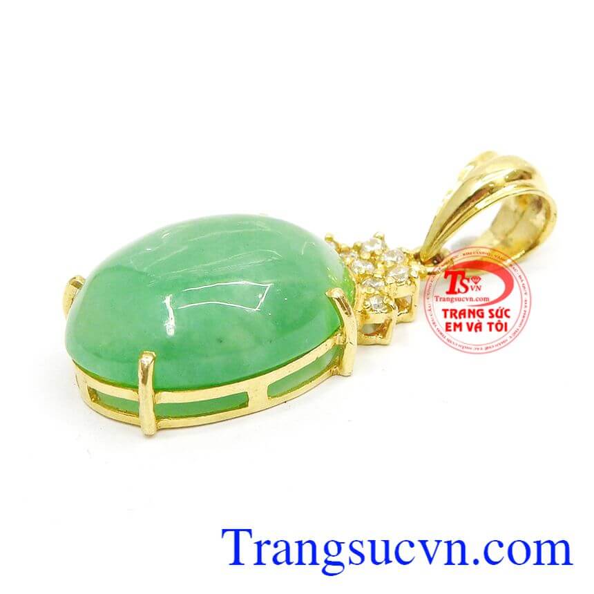 Mặt dây nữ hiện đại, Jadeite - Ngọc cẩm thạch