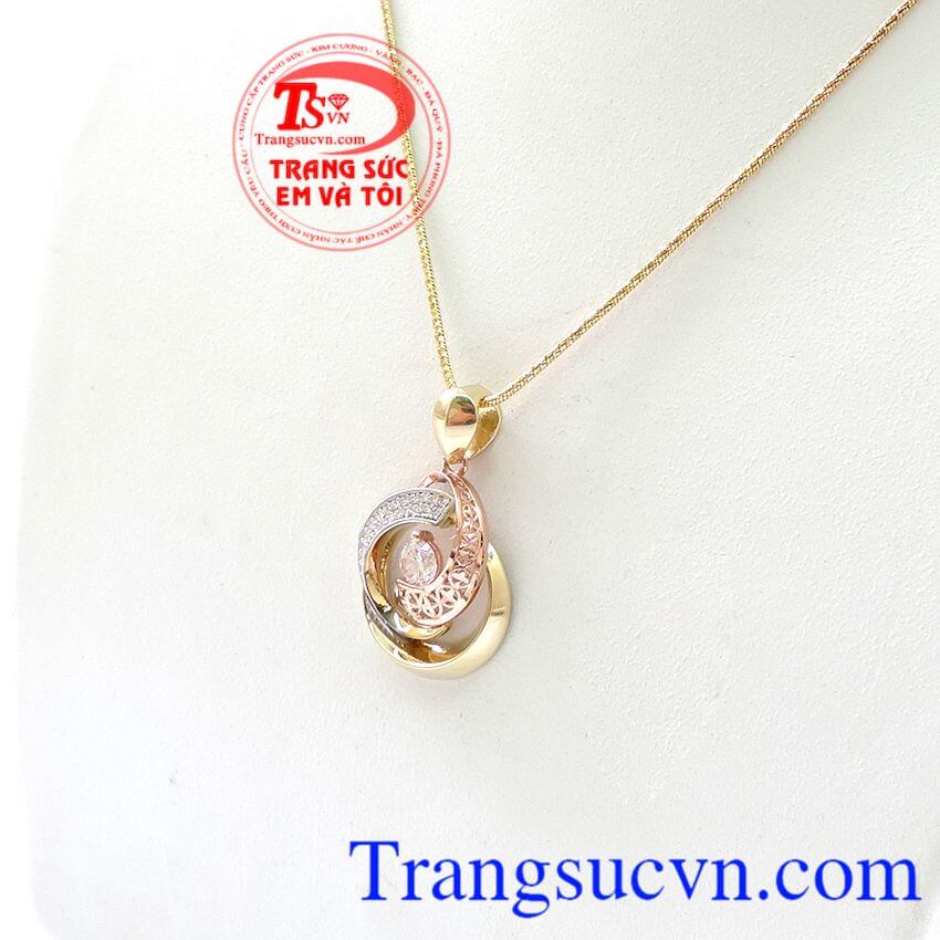 Bộ mặt dây 3 màu quyễn rũ, Trang sức bộ