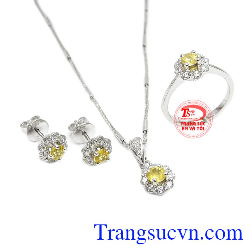 Bộ trang sức Sapphire thành công, Trang sức bộ Bộ trang sức Sapphire thành công, Trang sức bộ