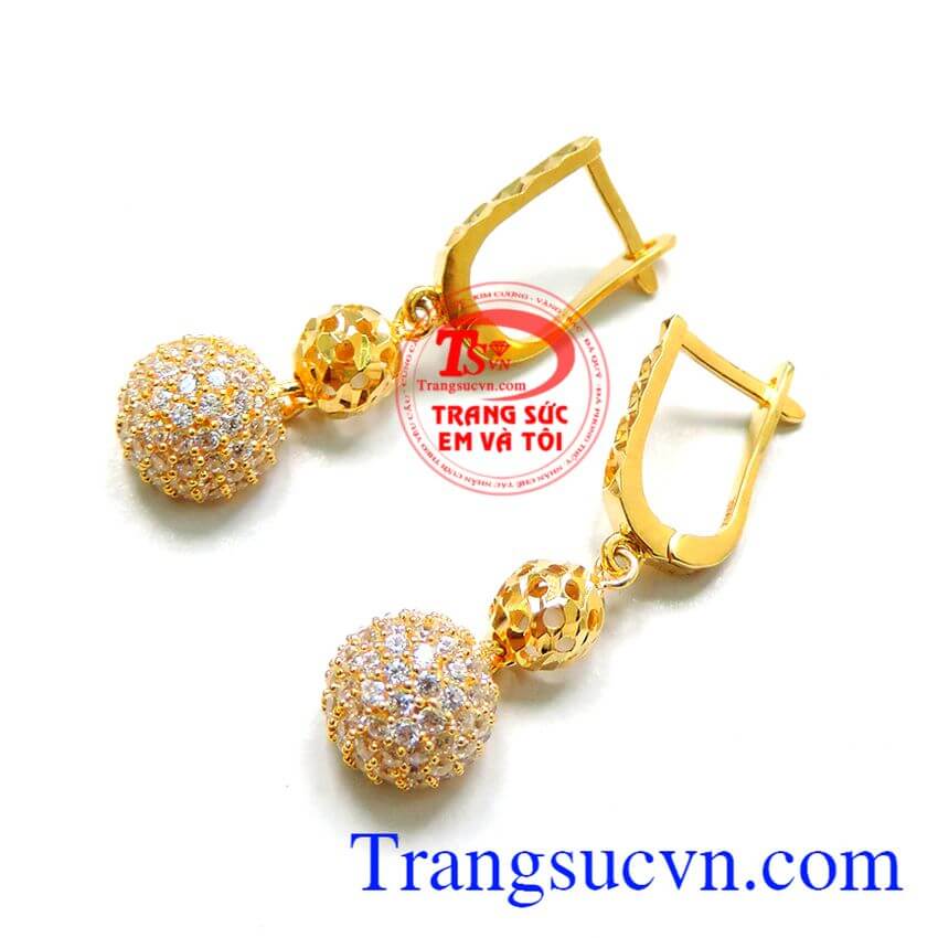 Hoa tai cẩm tú cầu, Hoa tai vàng tây Hoa tai cẩm tú cầu, Hoa tai vàng tây