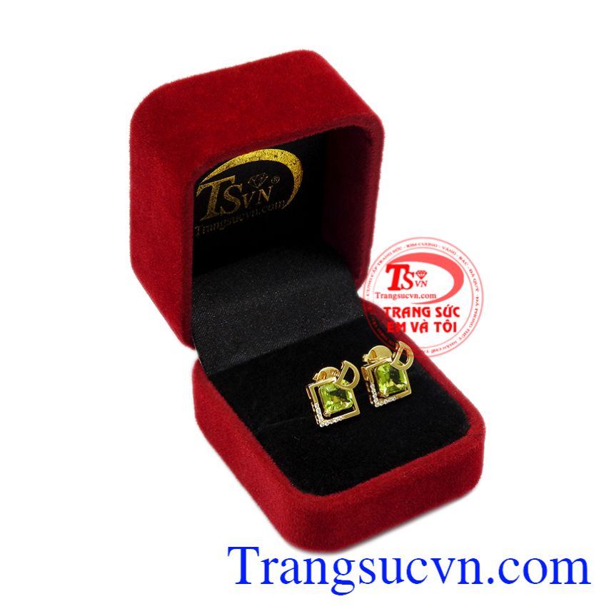 Hoa tai Peridot chữ D, Hoa tai peridot
