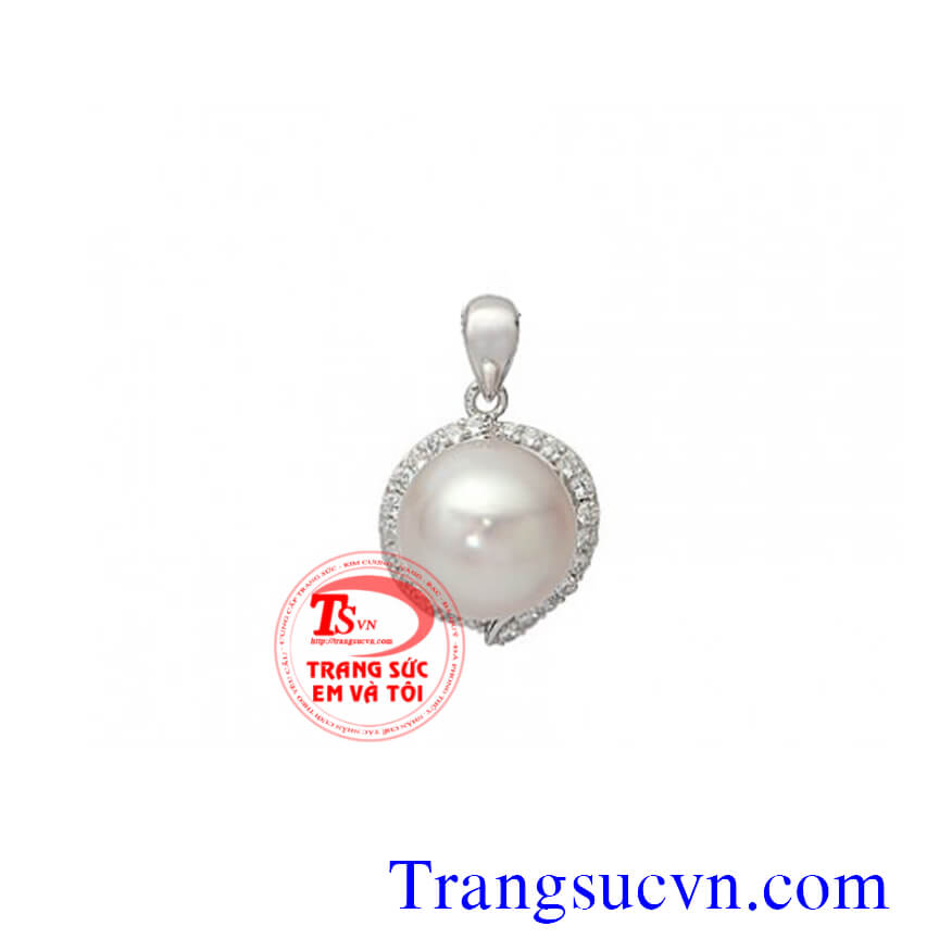 Mặt dây chuyền ngọc trai, Mặt dây ngọc trai