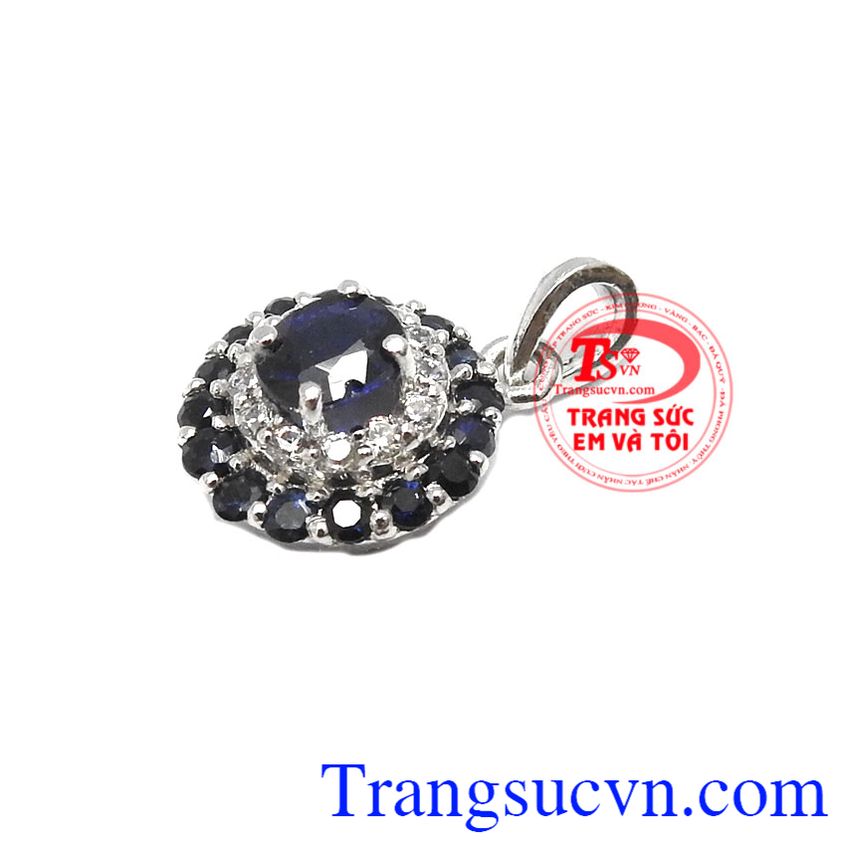 Mặt dây sapphire quý tộc, Mặt dây chuyền vàng đá quý