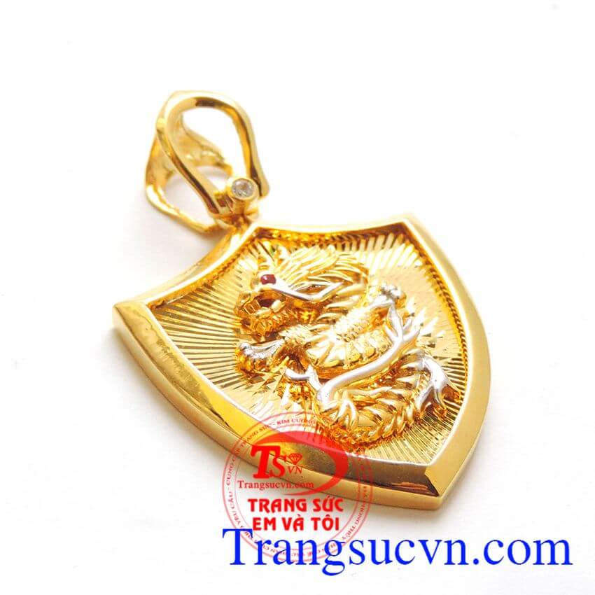 Mặt dây vàng rồng uy lực, Mặt dây rồng