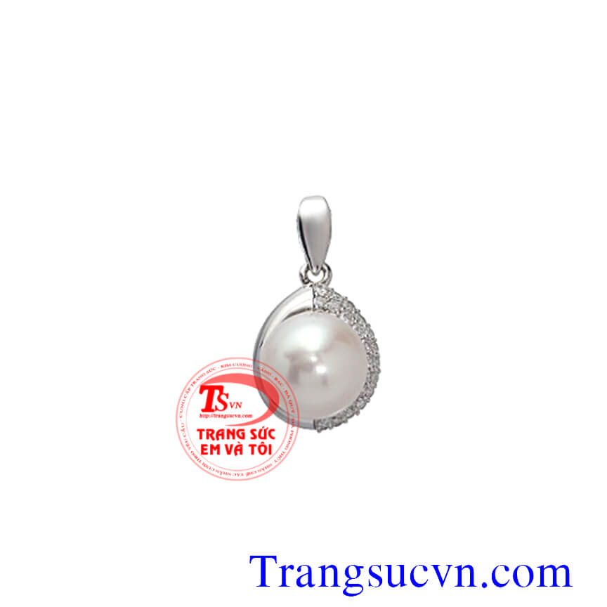 Mặt vàng trắng ngọc trai, Mặt dây ngọc trai