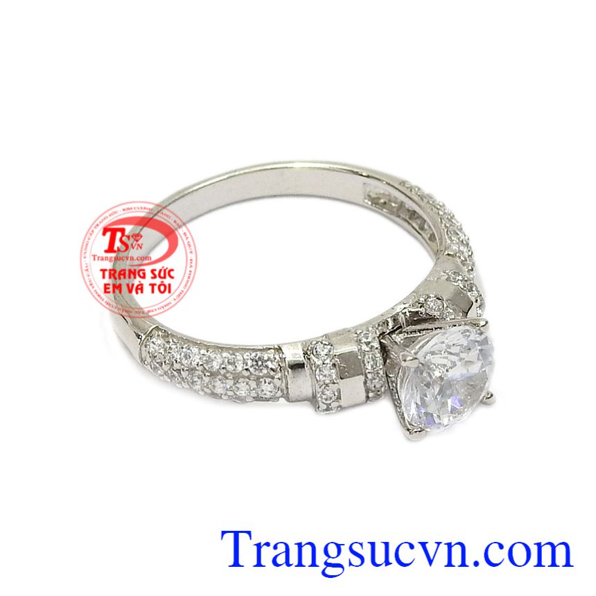 Nhẫn nữ kết nối tình yêu, Nhẫn nữ vàng trắng