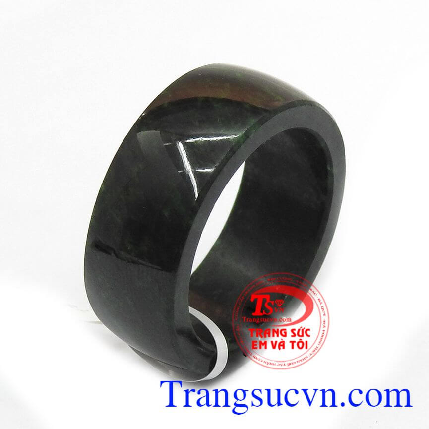 Nhẫn ngọc cẩm thạch cao cấp, nhẫn ngọc phỉ th&uacute;y, Nhẫn ngọc thi&ecirc;n nhi&ecirc;n.