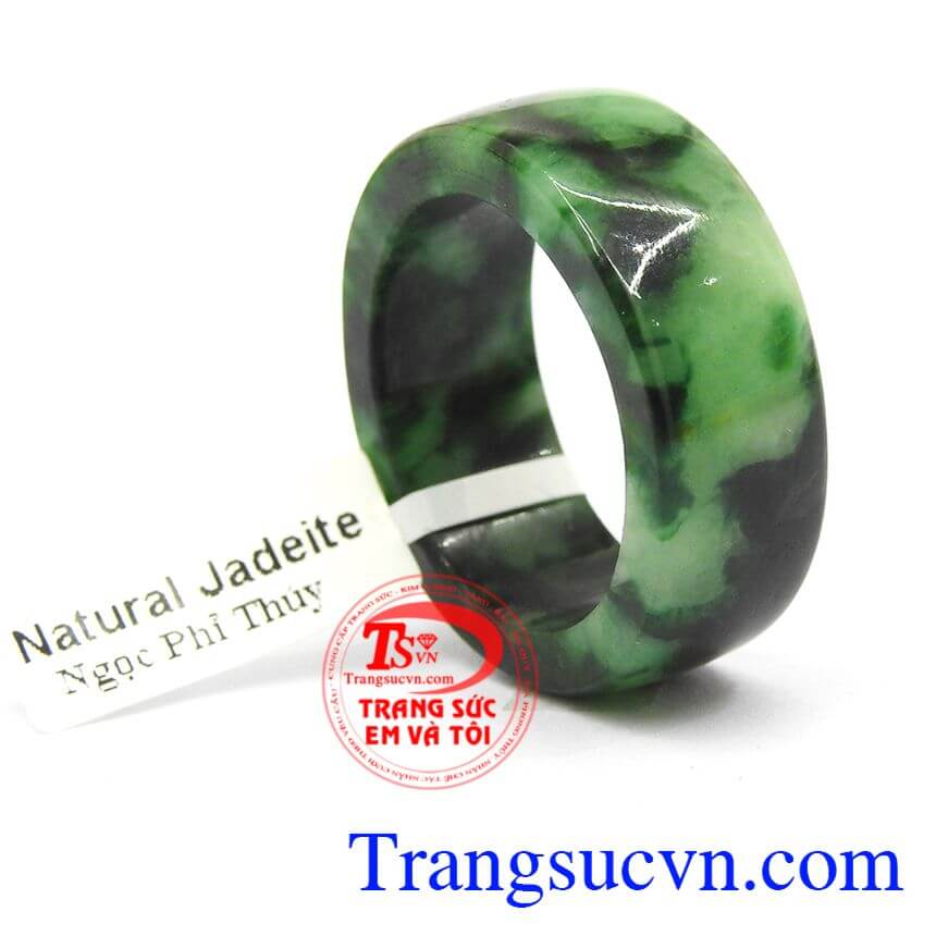 Nhẫn phỉ th&uacute;y th&agrave;nh t&agrave;i, Ngọc phỉ th&uacute;y, Ngọc cẩm thạch chat lượng cao.