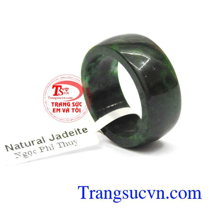 Nhẫn phỉ th&uacute;y thi&ecirc;n nhi&ecirc;n, Nhẫn ngọc cao cấp, Nhẫn ngọc đẹp.