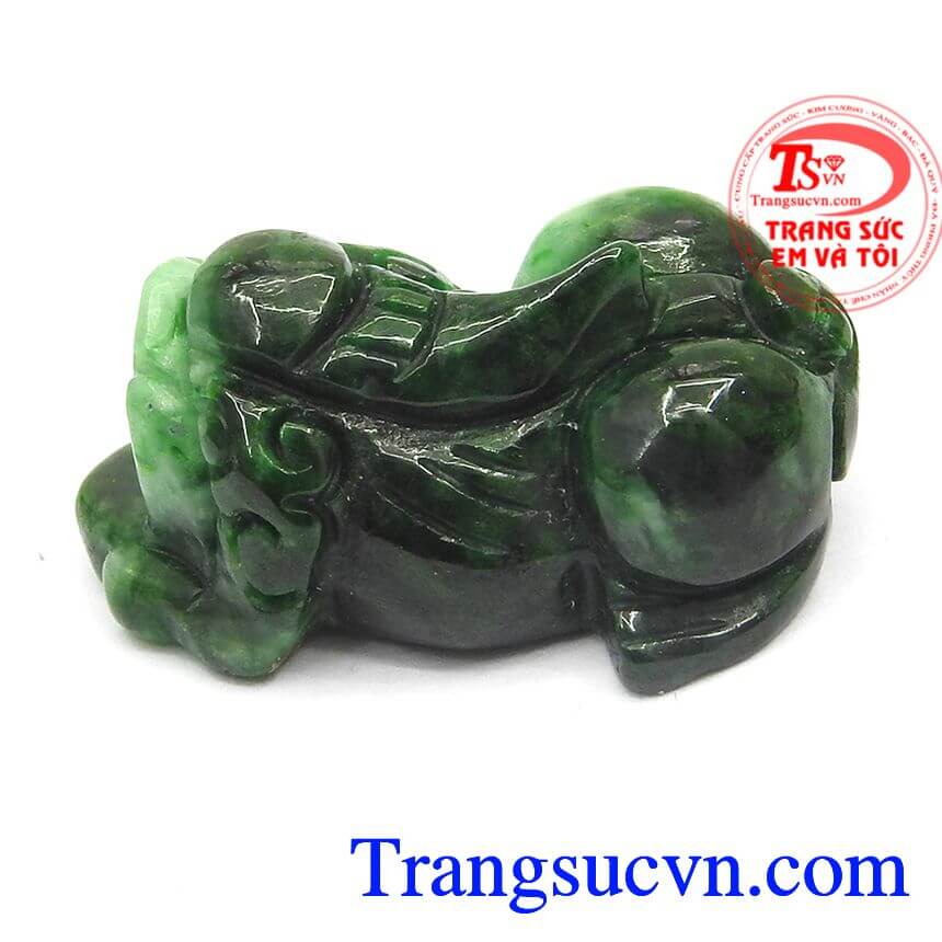 Tỳ hưu đá cẩm thạch thiên nhiên, tỳ hưu đẹp, tỳ hưu xanh ngọc.