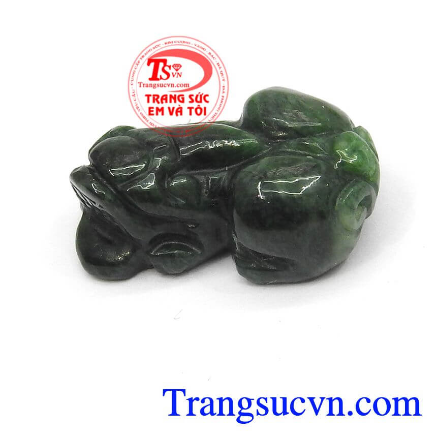 Tỳ hưu làm mặt, tỳ hưu phong thủy, tỳ hưu ngọc cẩm thạch thiên nhiên.