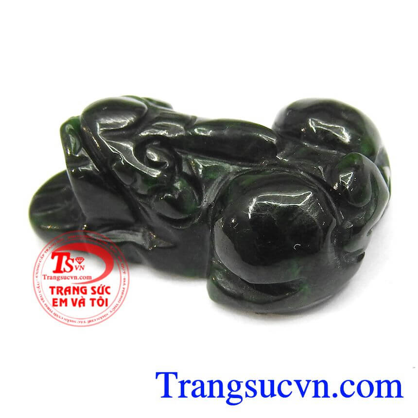 Tỳ hưu mặt dây ngọc cẩm thạch, tỳ hưu phong thủy, tỳ hưu ngọc bền đẹp.
