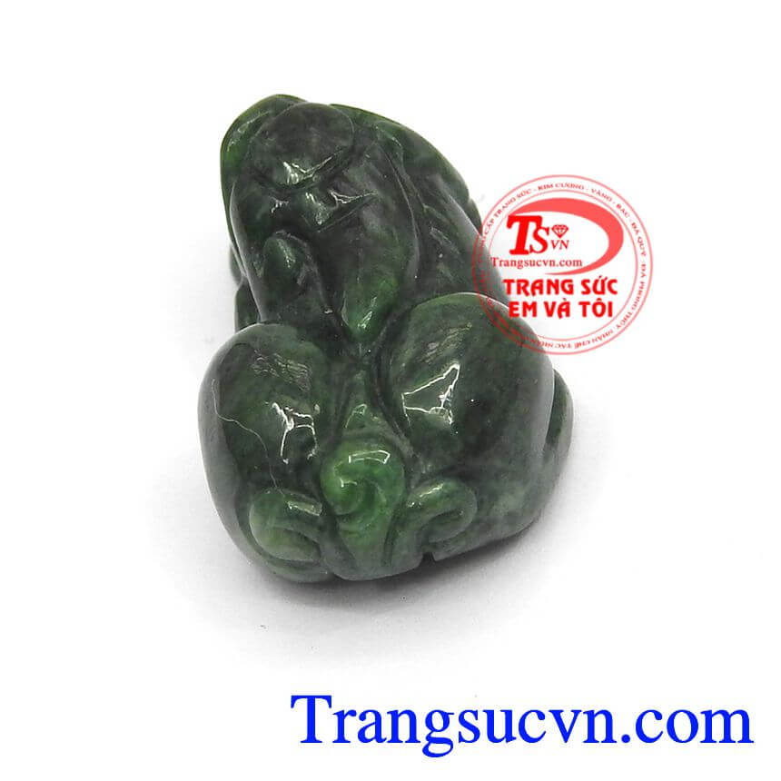 Tỳ hưu làm mặt, tỳ hưu phong thủy, tỳ hưu ngọc cẩm thạch thiên nhiên.