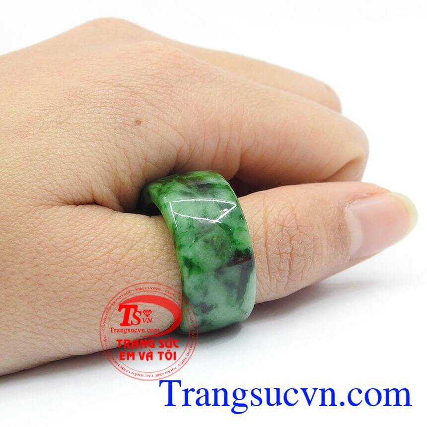 Nhẫn phỉ thúy đẹp, Nhẫn ngọc phỉ thúy thiên nhiên, Nhẫn ngọc 