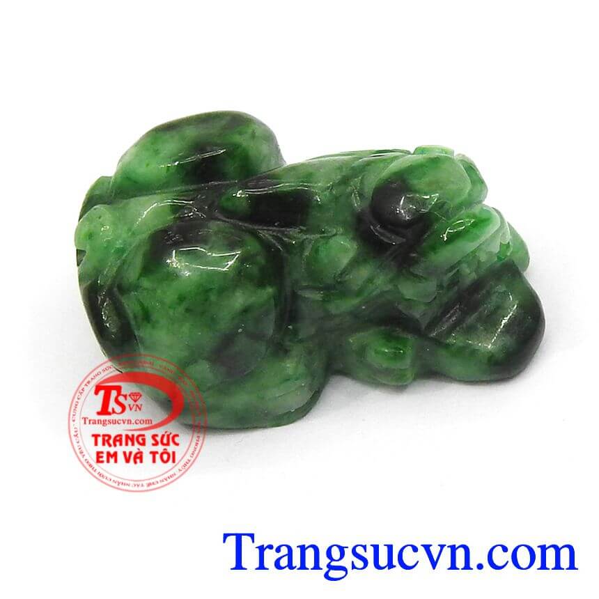 Tỳ hưu ngọc cẩm thạch - jadeite, tỳ hưu ngọc thiên nhiên, tỳ hưu ngọc sáng bóng.