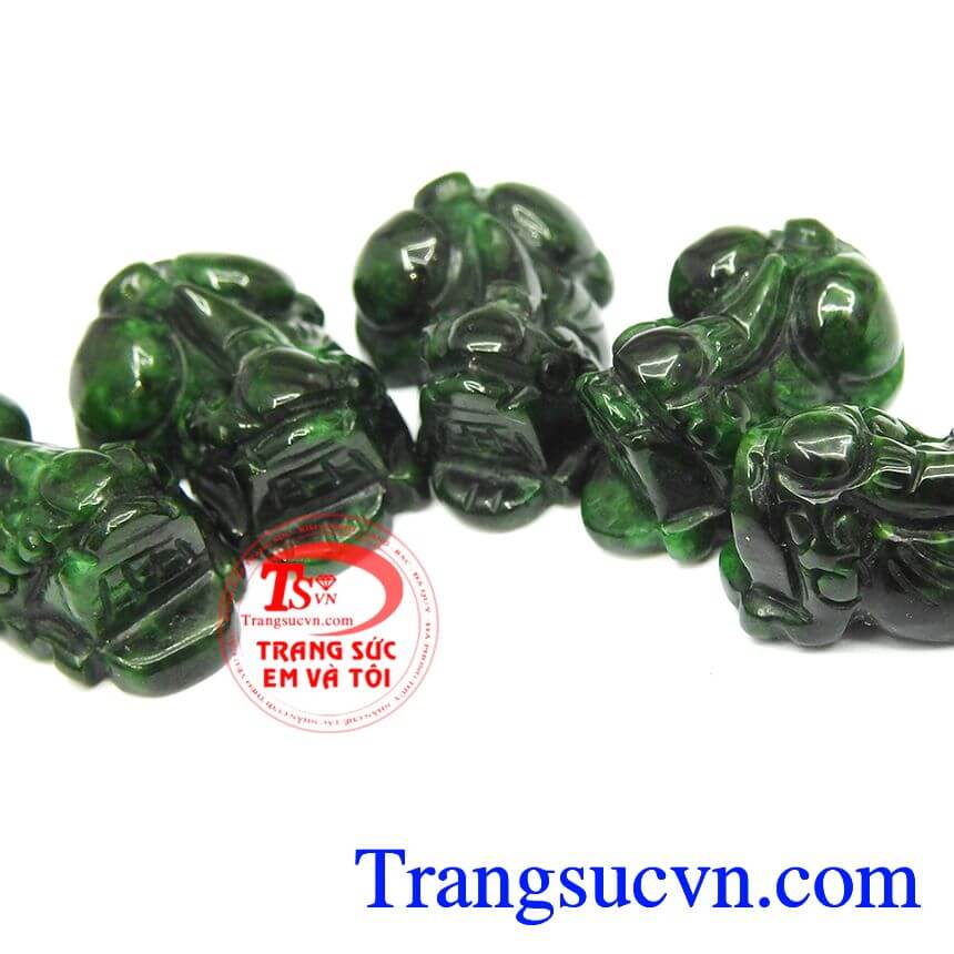 Tỳ hưu ngọc cẩm thạch thi&ecirc;n nhi&ecirc;n TSVN, tỳ hưu ngọc jadeite thi&ecirc;n nhi&ecirc;n, tỳ hưu phong thủy.