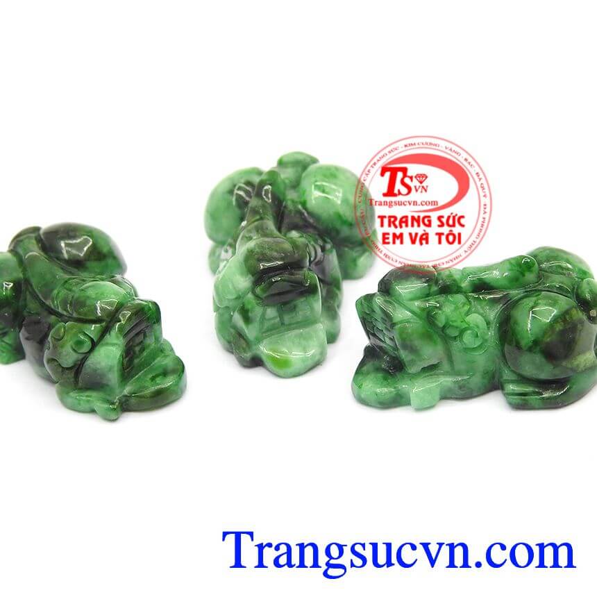 Tỳ hưu cẩm thạch an nhi&ecirc;n, tỳ hưu ngọc jadeite, tỳ hưu đẹp.