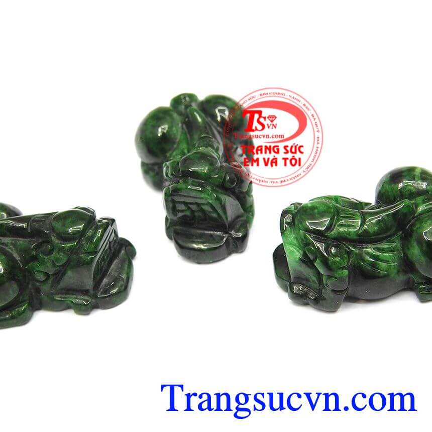Tỳ hưu ngọc jadeite, tỳ hưu phong thủy, tỳ hưu may mắn.