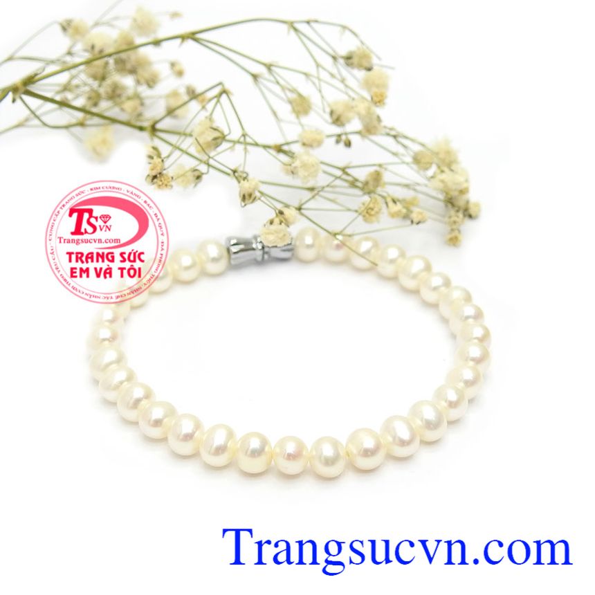 NHUNG-MAU-VONG-NGOC-DEP-DANH-TANG-GIAO-VIEN (13)