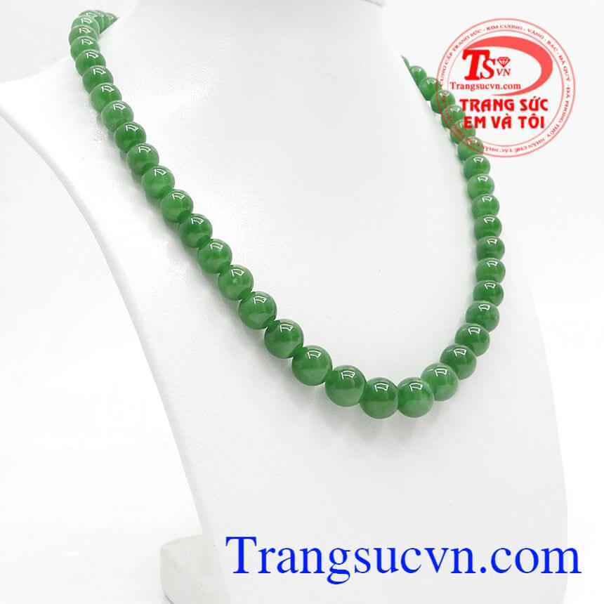 Chuỗi ngọc cẩm thạch (jadeite), chuỗi ngọc thiên nhiên, chuỗi ngọc cao cấp cho phái nữ.