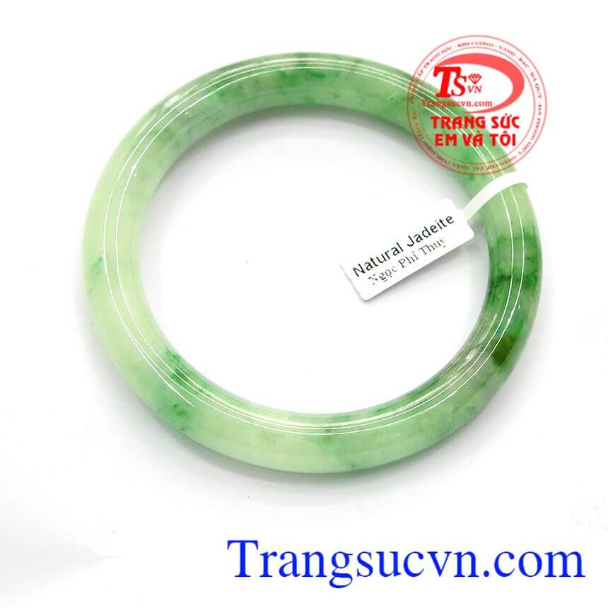 V&ograve;ng tay ngọc cẩm thạch mệnh mộc, v&ograve;ng ngọc bản tr&ograve;n, v&ograve;ng ngọc qu&yacute; ph&aacute;i.