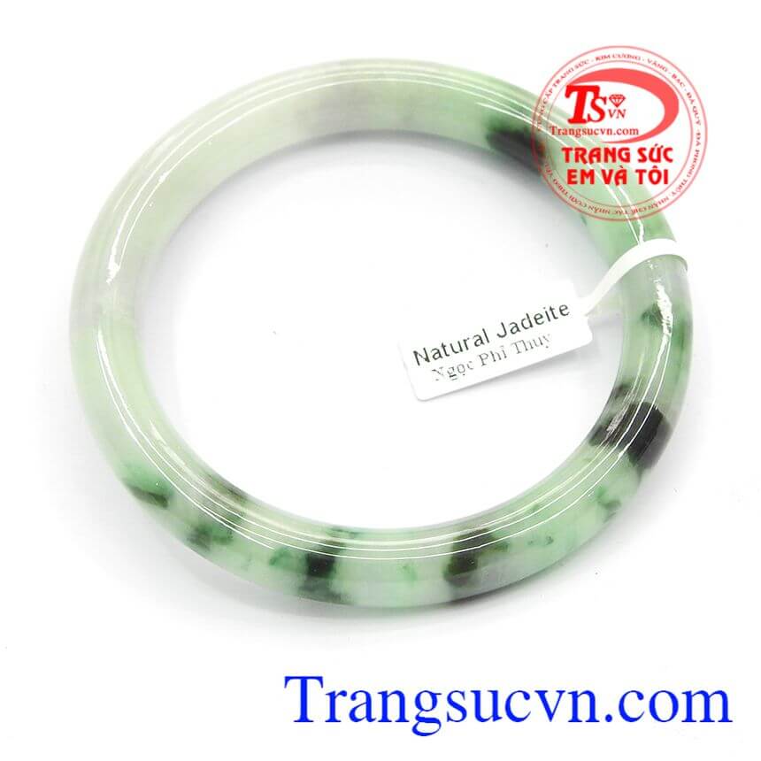 V&ograve;ng ngọc phỉ th&uacute;y thi&ecirc;n nhi&ecirc;n, v&ograve;ng tay phong thủy, v&ograve;ng tay nữ đẹp.