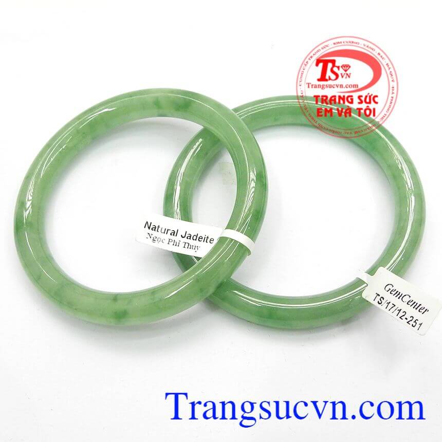 V&ograve;ng tay cẩm thạch đẹp, v&ograve;ng ngọc thi&ecirc;n nhi&ecirc;n, v&ograve;ng tay bản tr&ograve;n.