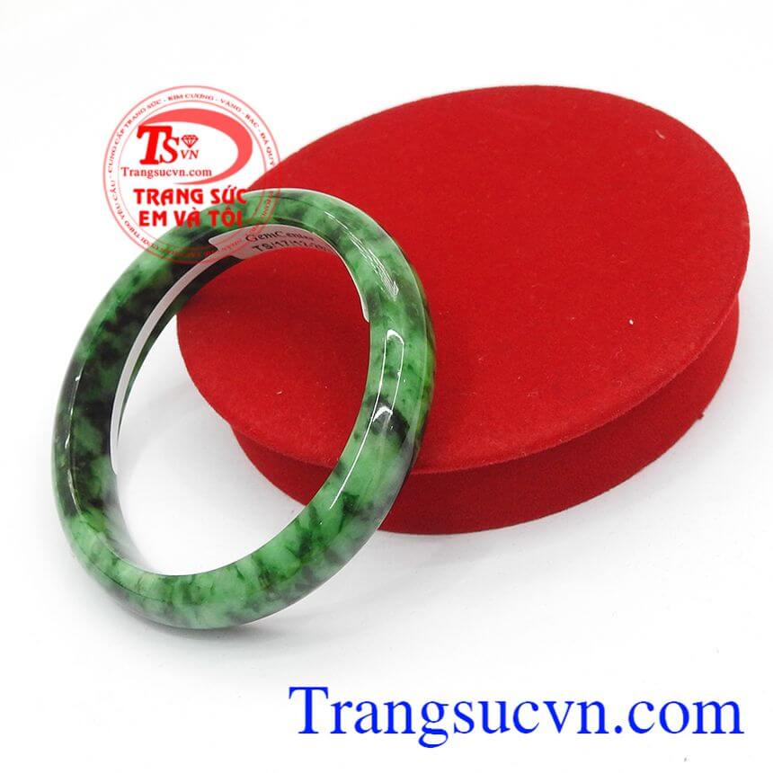 Vòng tay jadeite TN cao cấp, vòng ngọc đẹp, vòng ngọc sang trọng.