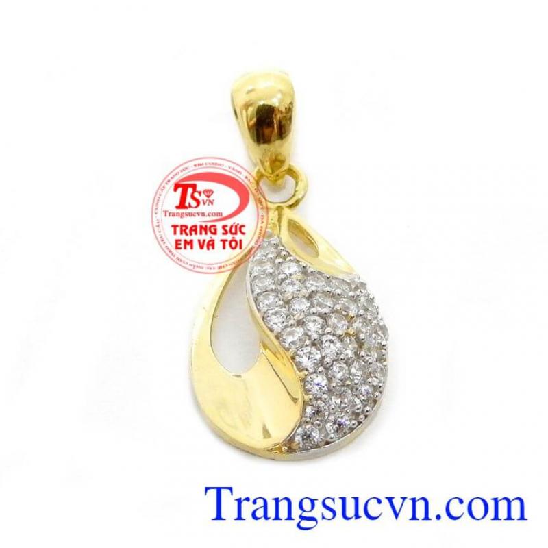 Mặt dây nữ giọt sương mai, mặt dây nhỏ xinh, mặt dây nữ gắn đá. 