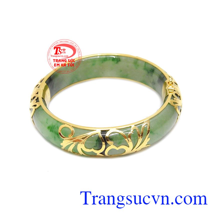 cach-chon-qua-ngay-20-10-danh-cho-me (2)