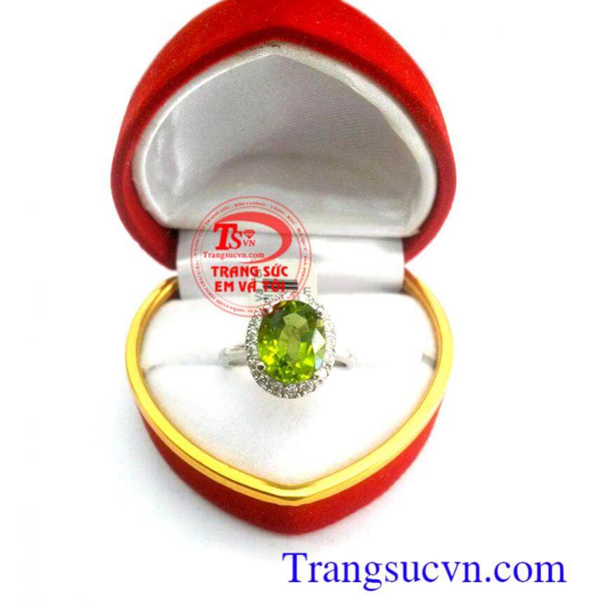 Nhẫn nữ peridot mệnh hỏa và Mộc,Nhẫn nữ đá quý,Trang sức nữ Nhẫn nữ peridot mệnh hỏa và Mộc,Nhẫn nữ đá quý,Trang sức nữ