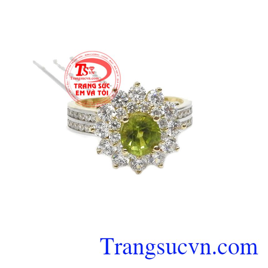 Nhẫn nữ peridot quý phái,Nhẫn nữ đá quý,Trang sức nữ Nhẫn nữ peridot quý phái,Nhẫn nữ đá quý,Trang sức nữ