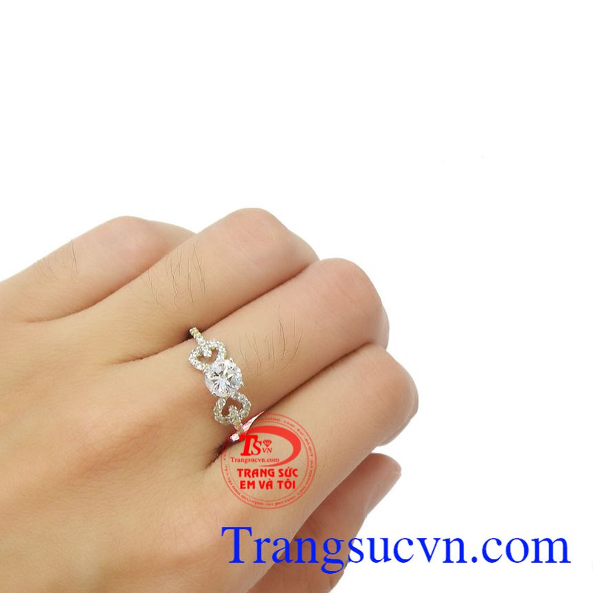 Nhẫn nữ vàng trắng 18k gắn kim cương,Nhẫn nữ đá quý,TRang sức nữ Nhẫn nữ vàng trắng 18k gắn kim cương,Nhẫn nữ đá quý,TRang sức nữ