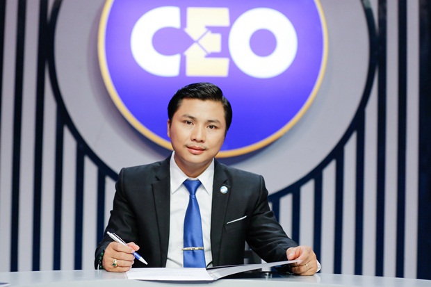 Tàn phế, chỉ học đếp cấp 2 nhưng CEO Trần Văn Tiên đã làm nên câu chuyện cổ tích cho đời mình Tàn phế, chỉ học đếp cấp 2 nhưng CEO Trần Văn Tiên đã làm nên câu chuyện cổ tích cho đời mình