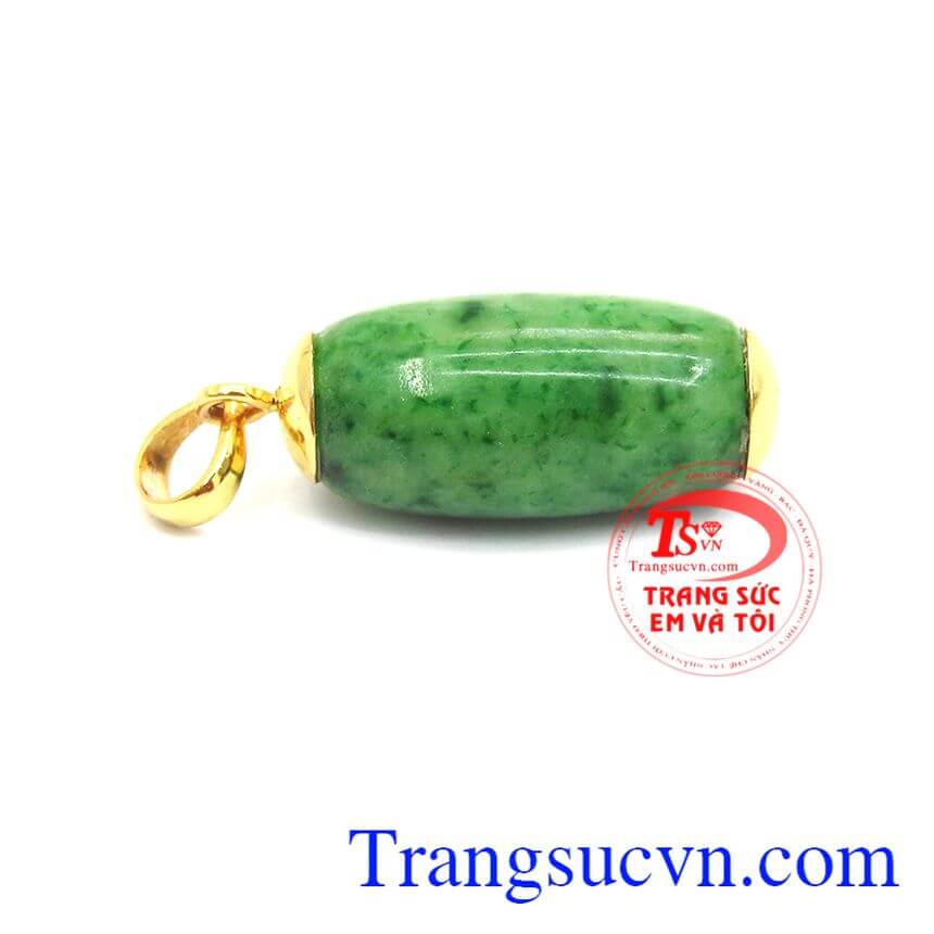 Mặt dây lu thống cẩm thạch, Jadeite - Ngọc cẩm thạch