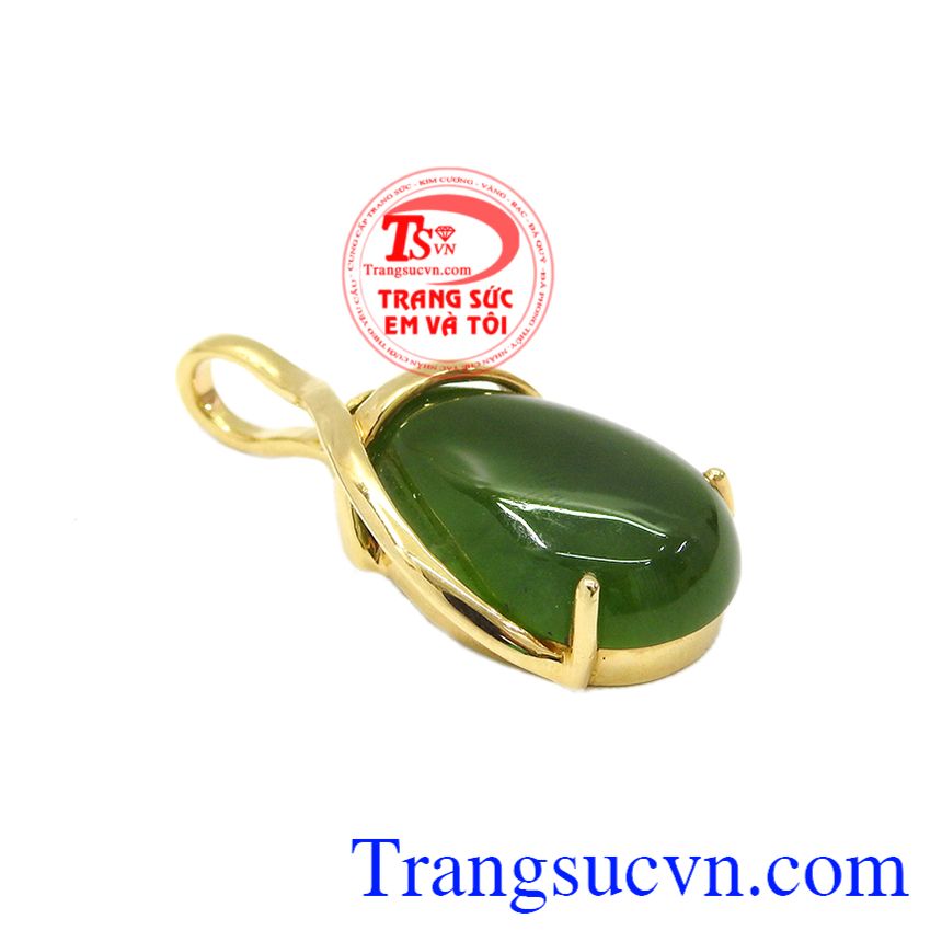 Mặt dây nephrite thiên nhiên sang trọng, Jadeite - Ngọc cẩm thạch Mặt dây nephrite thiên nhiên sang trọng, Jadeite - Ngọc cẩm thạch