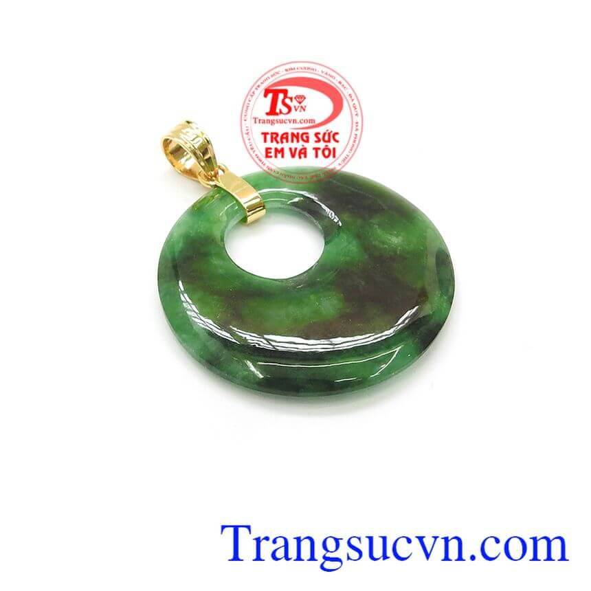 Mặt dây ngọc jadeite, Jadeite - Ngọc cẩm thạch