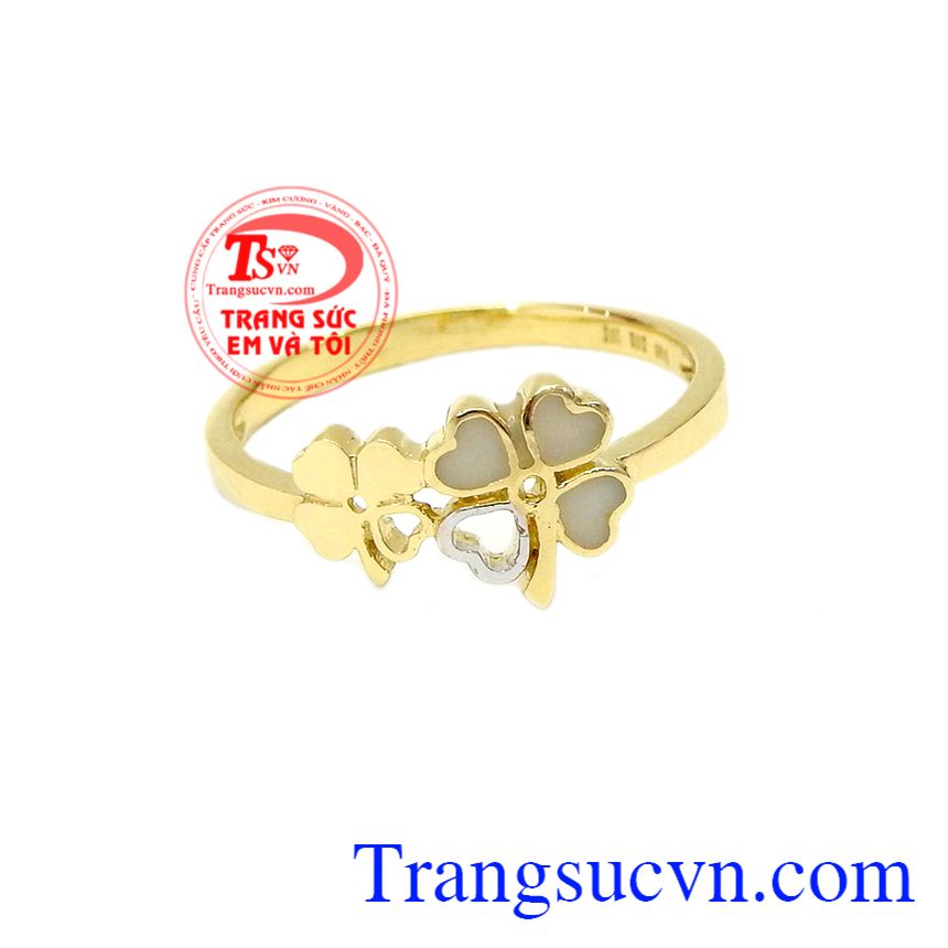Nhẫn nữ cỏ bốn lá yêu thương, nhẫn nữ vàng tây. Nhẫn nữ cỏ bốn lá yêu thương, nhẫn nữ vàng tây.
