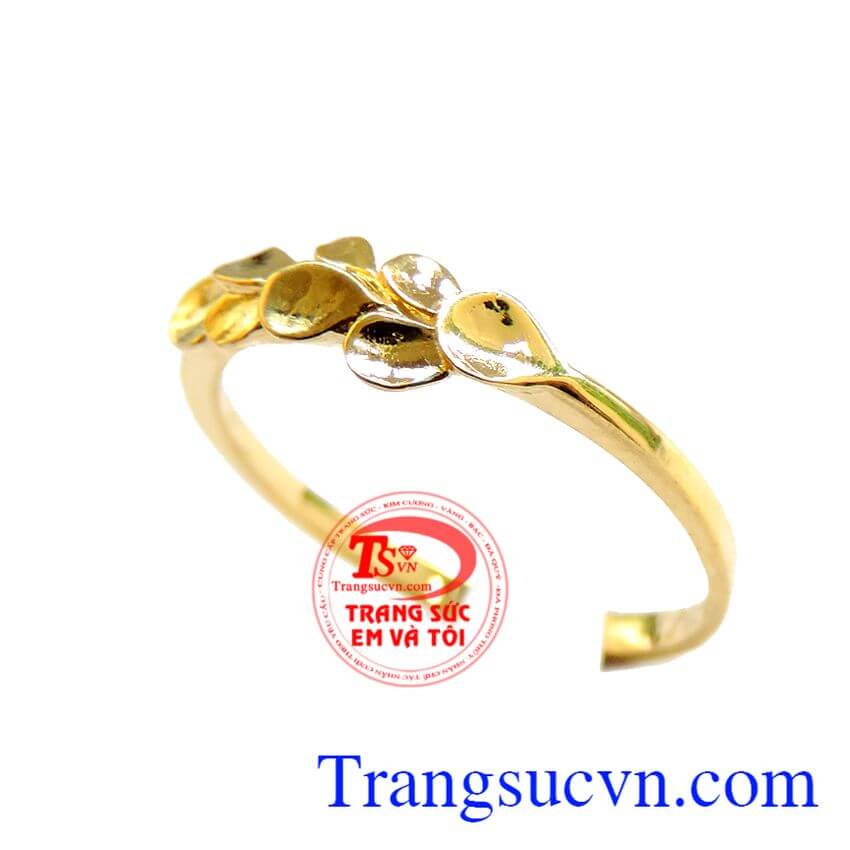Nhẫn vàng nguyệt quế, nhẫn nữ vàng Nhẫn vàng nguyệt quế, nhẫn nữ vàng