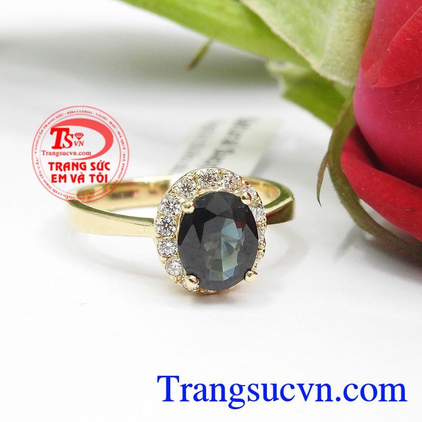 Nhẫn Sapphire thiên nhiên mệnh Mộc, Nhẫn nữ đính đá, nhẫn nữ đẹp