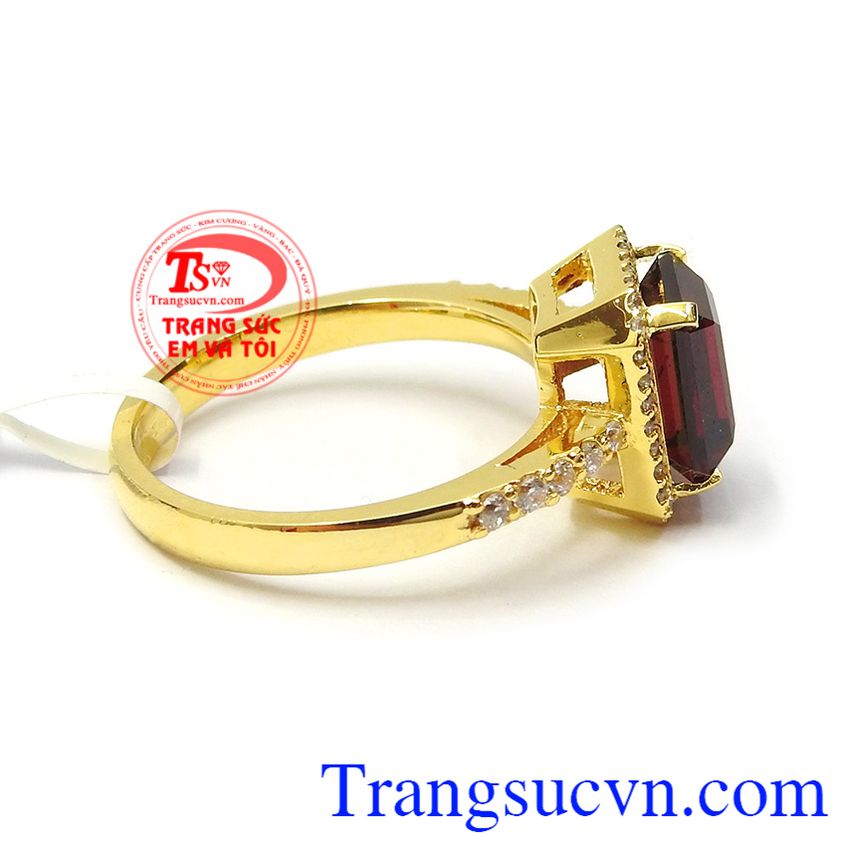 Nhẫn nữ granat danh vọng, Nhẫn nữ v&agrave;ng t&acirc;y, nhẫn nữ đ&aacute; qu&yacute;