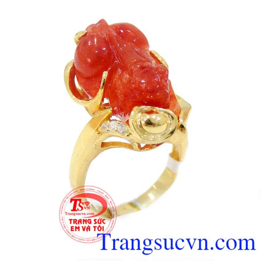 Nhẫn vàng tỳ hưu đỏ, Nhẫn nữ đá quý, nhẫn vàng tây đính đá