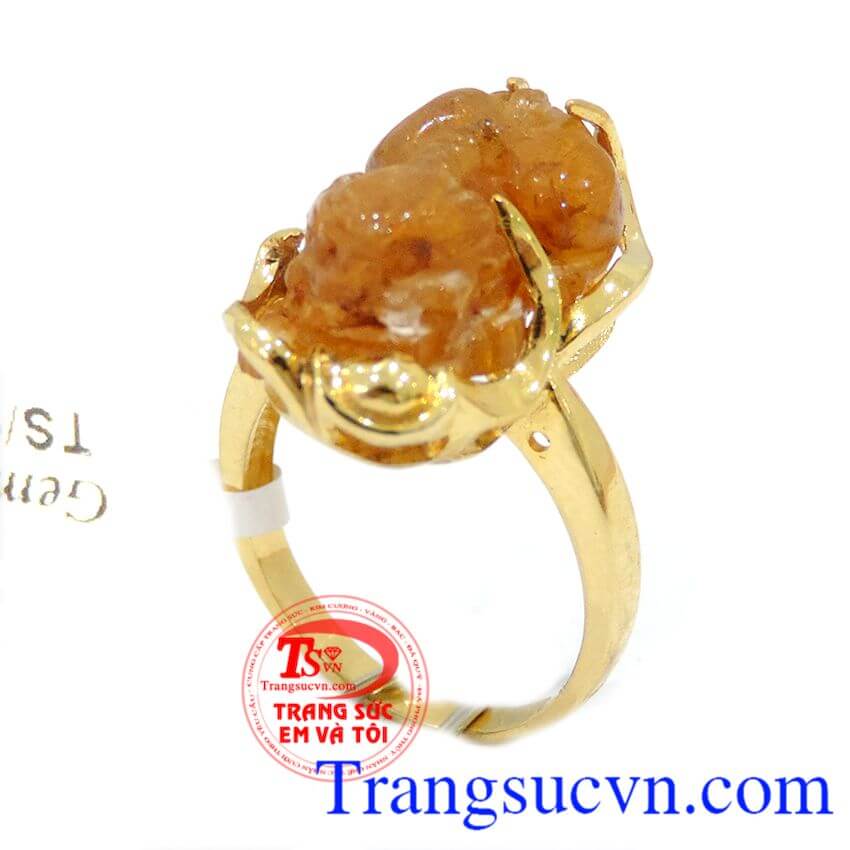 Nhẫn vàng tỳ hưu thạch anh tóc, Nhẫn nữ đá quý, nhẫn nữ vàng sang trọng