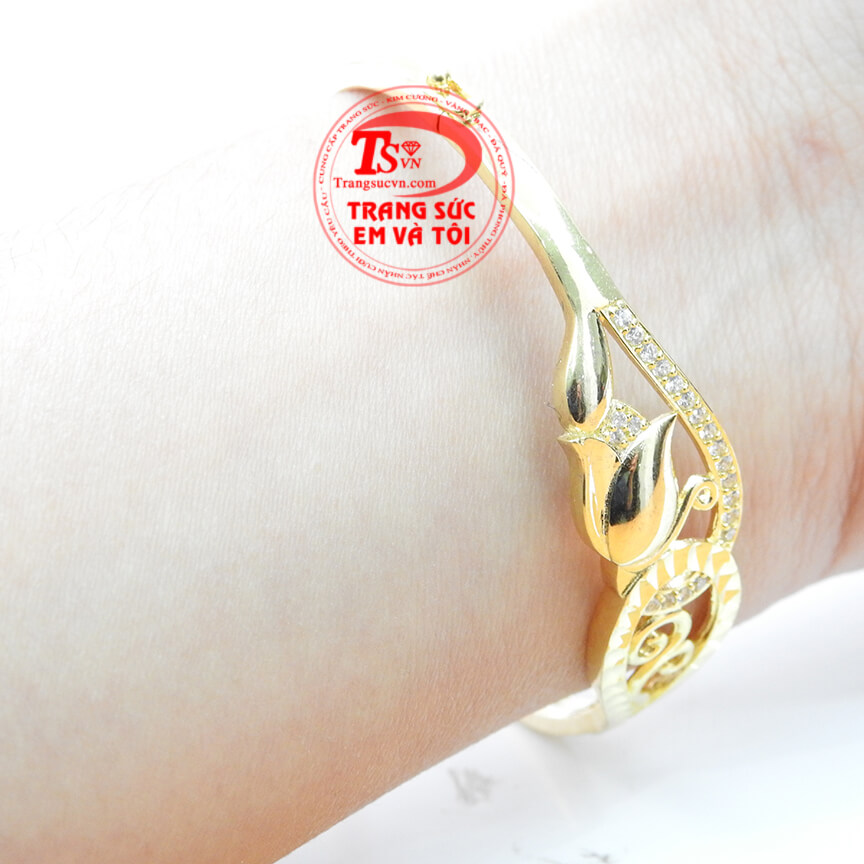 V&ograve;ng tay hoa hồng đ&iacute;nh đ&aacute; cho nữ mẫu m&atilde; đẹp chất lượng cao, V&ograve;ng tay v&agrave;ng t&acirc;y đ&iacute;nh đ&aacute;, V&ograve;ng tay thiết kế tinh xảo độc đ&aacute;o