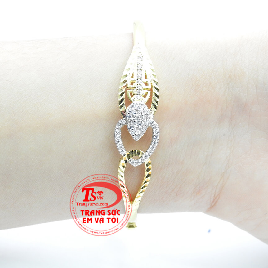 V&ograve;ng v&agrave;ng tr&aacute;i tim đ&iacute;nh đ&aacute;, V&ograve;ng tay v&agrave;ng t&acirc;y nữ chất lượng cao, V&ograve;ng tay thiết kế tinh xảo, thời trang