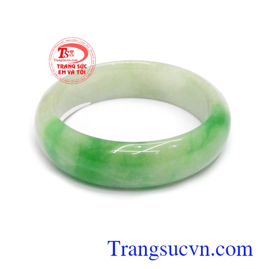 Vòng ngọc thiên nhiên vừa tăng sức khỏe vừa mang may mắn cho mẹ yêu Vòng ngọc thiên nhiên vừa tăng sức khỏe vừa mang may mắn cho mẹ yêu