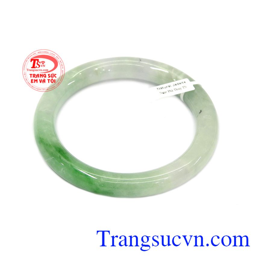 Vòng ngọc thiên nhiên vừa tăng sức khỏe vừa mang may mắn cho mẹ yêu Vòng ngọc thiên nhiên vừa tăng sức khỏe vừa mang may mắn cho mẹ yêu