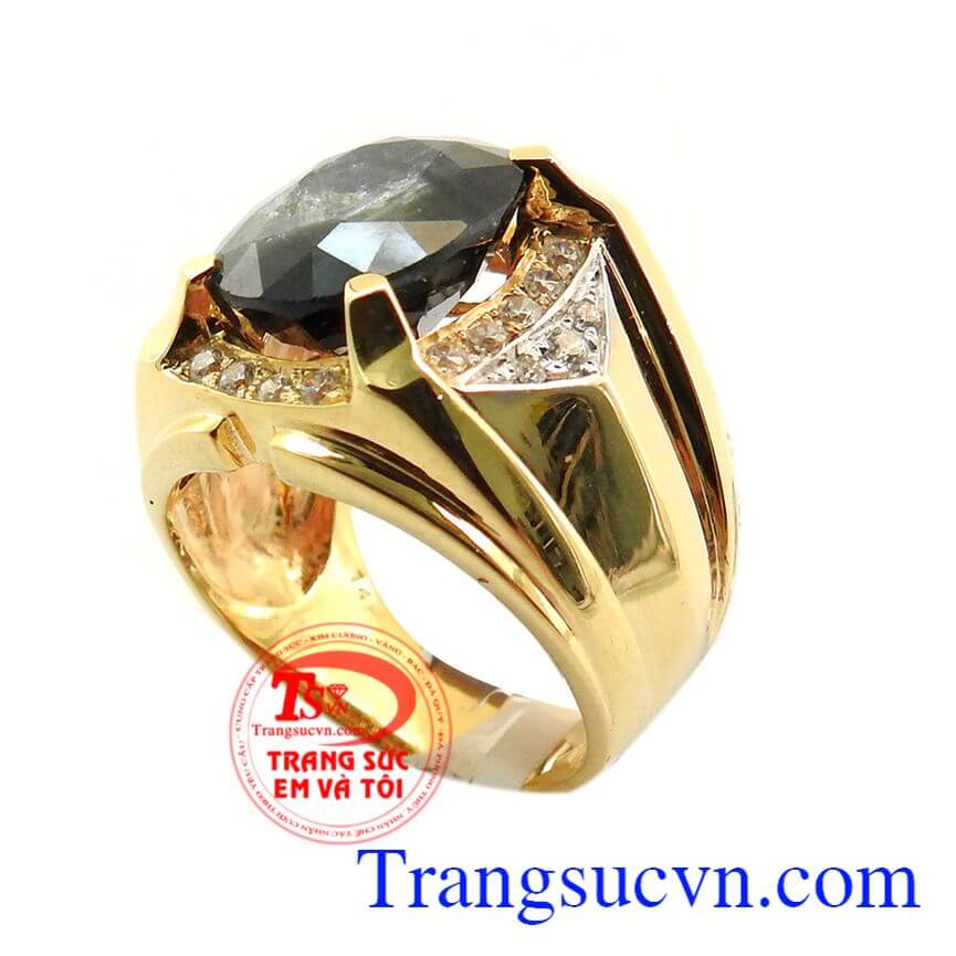 Nhẫn nam sapphire Mệnh Mộc v&agrave; Thủy, Nhẫn nam Saphire thi&ecirc;n nhi&ecirc;n. Nhẫn nam sang trọng