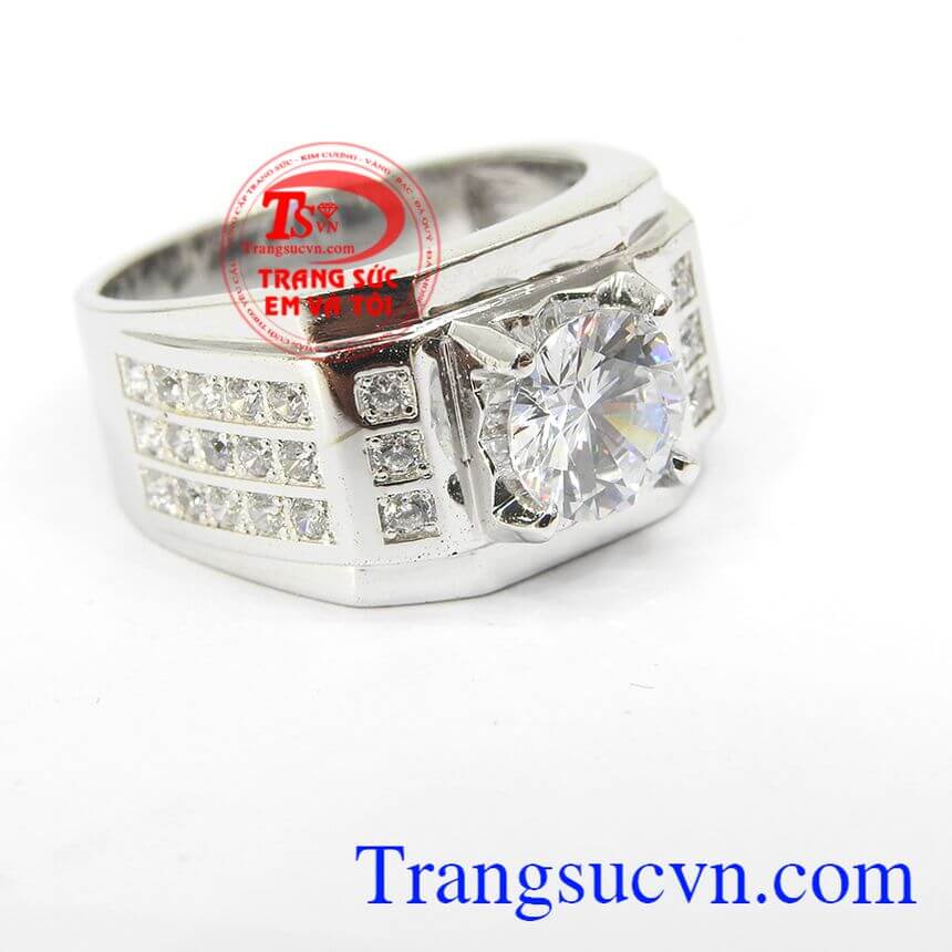 Nhẫn nam vàng trắng mạnh mẽ, Nhẫn nam càng trắng cao cấp, nhẫn nam vàng trắng sang trọng.