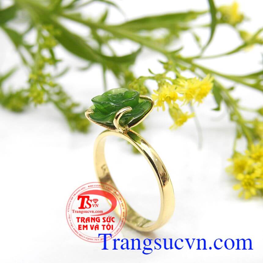 Nhẫn nữ hoa hồng Nephrite, Nhẫn nữ đá quý, Nhẫn nữ sang trọng.
